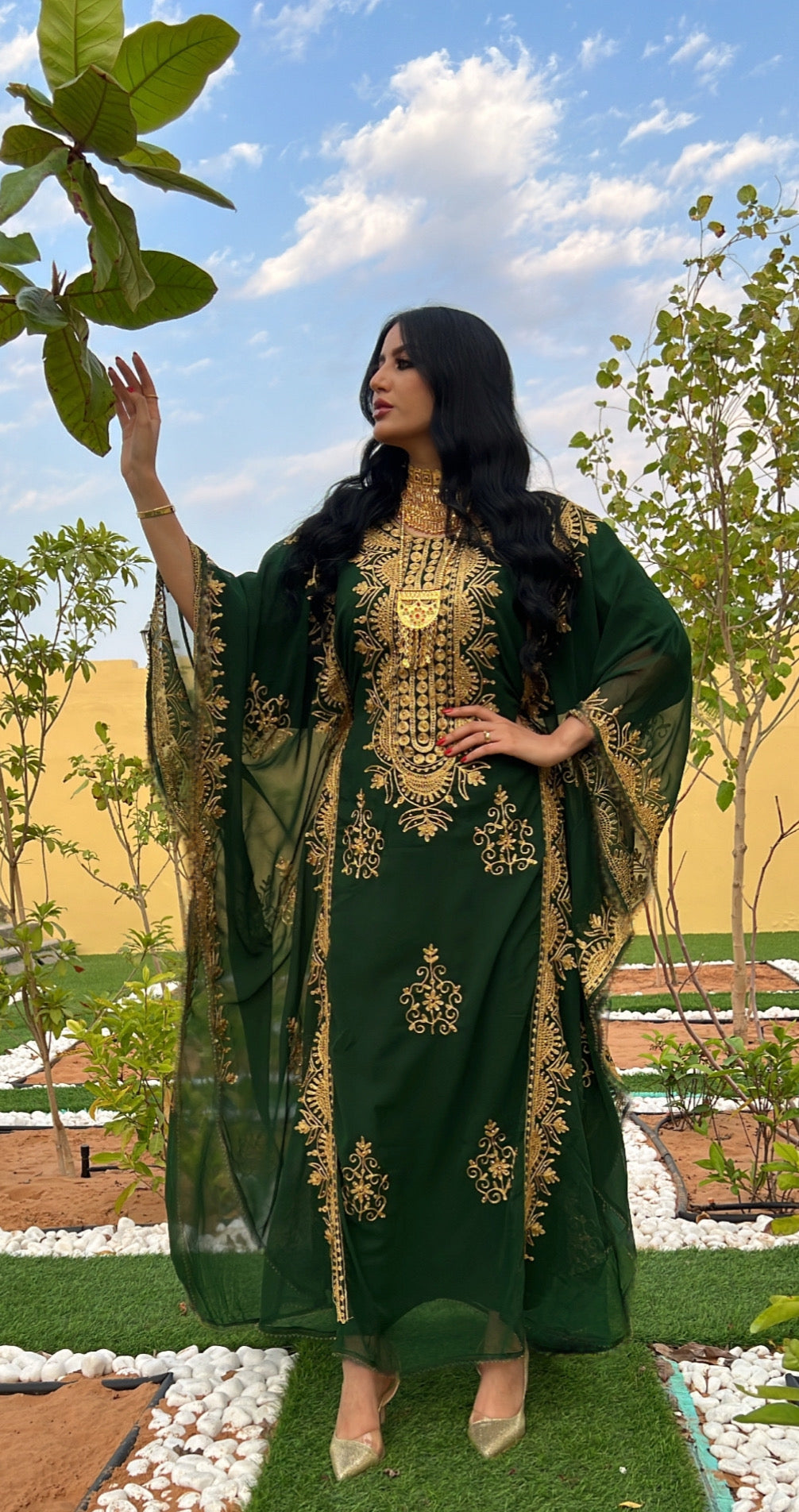 Zari green