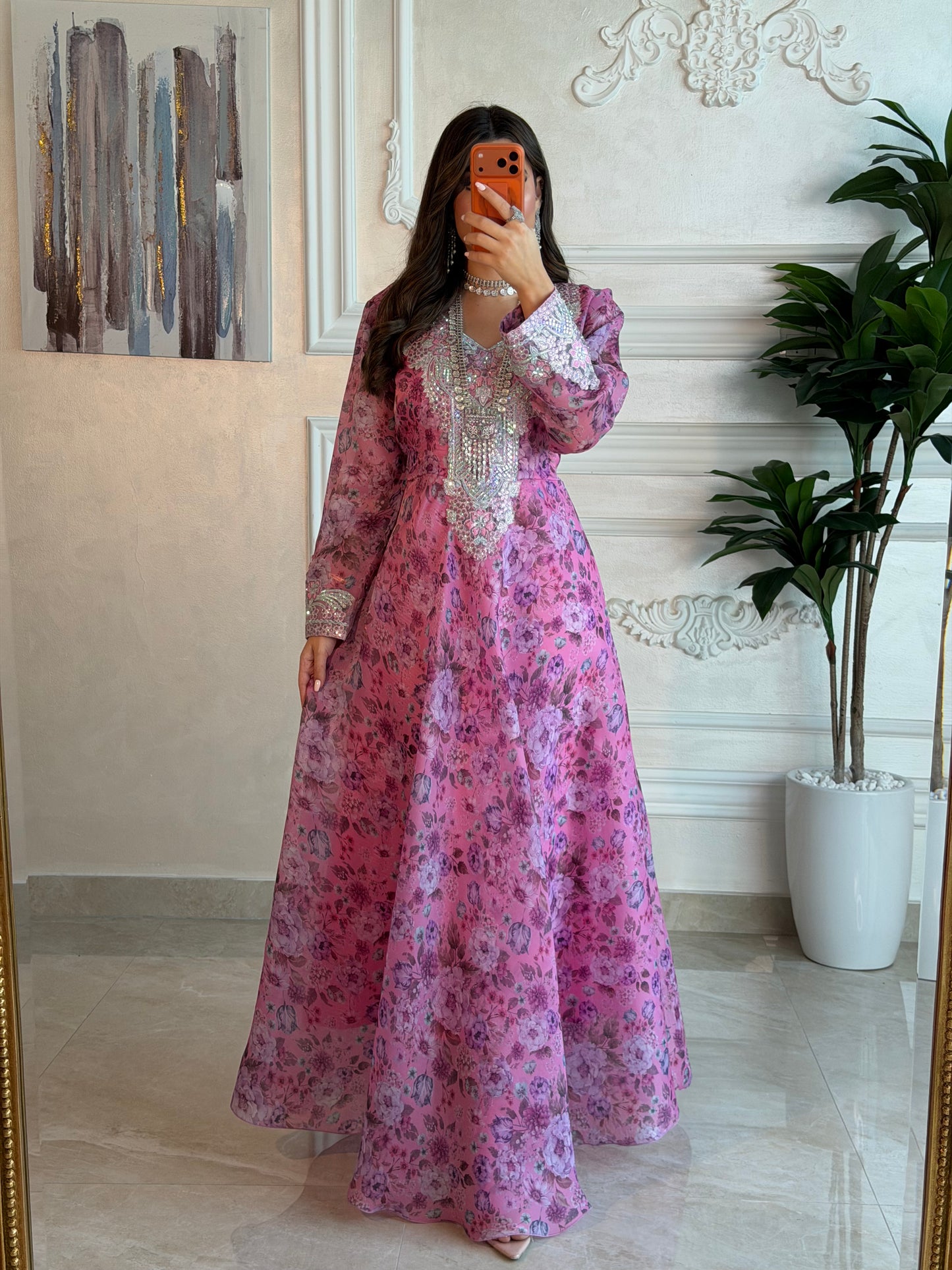 مخورة سندريلا