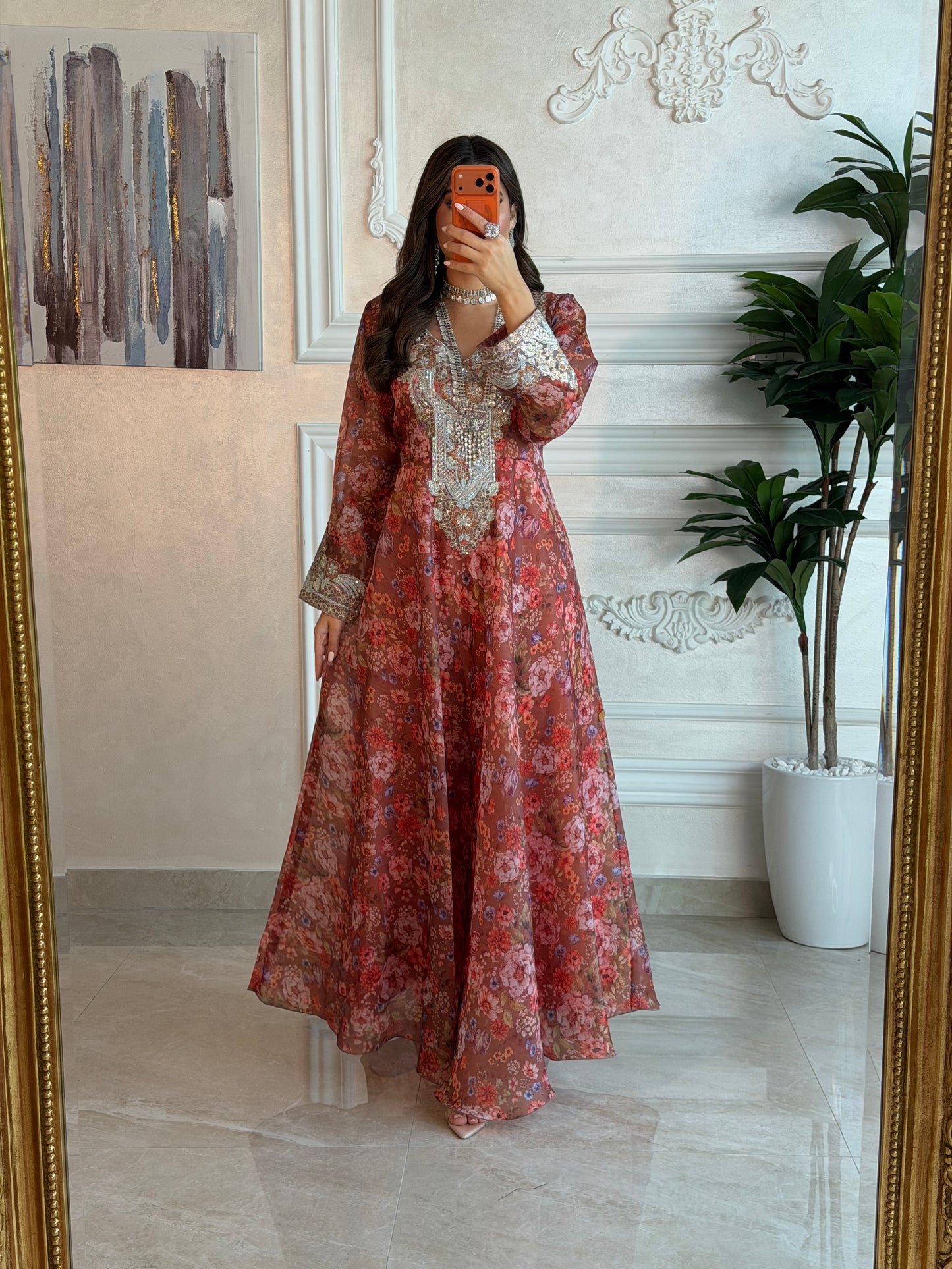 مخورة سندريلا