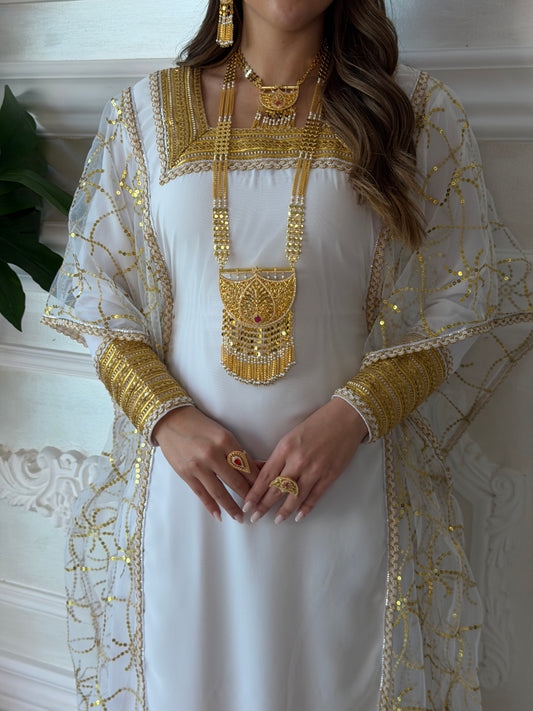 Fakhrah thob