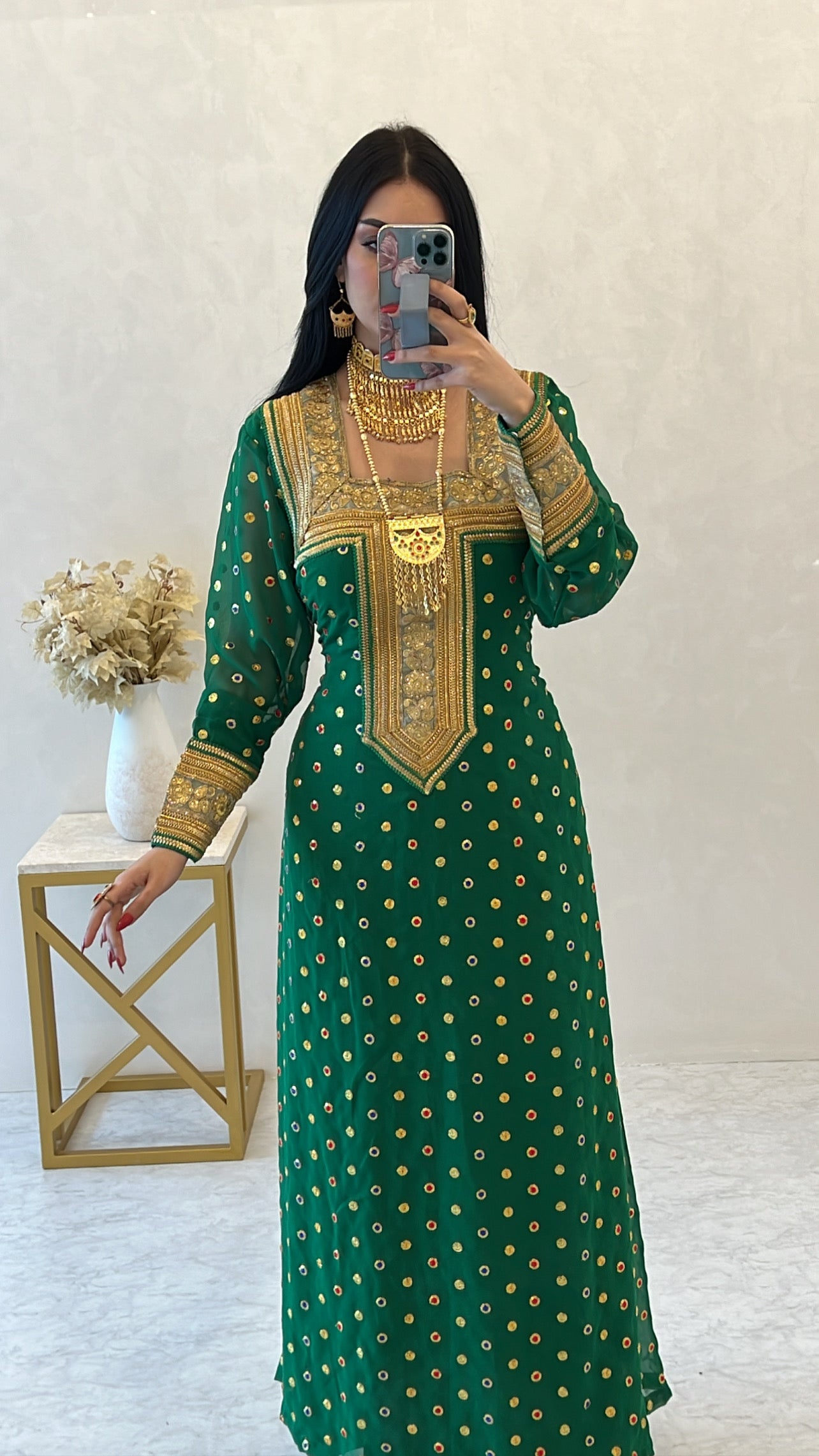 3athary dress